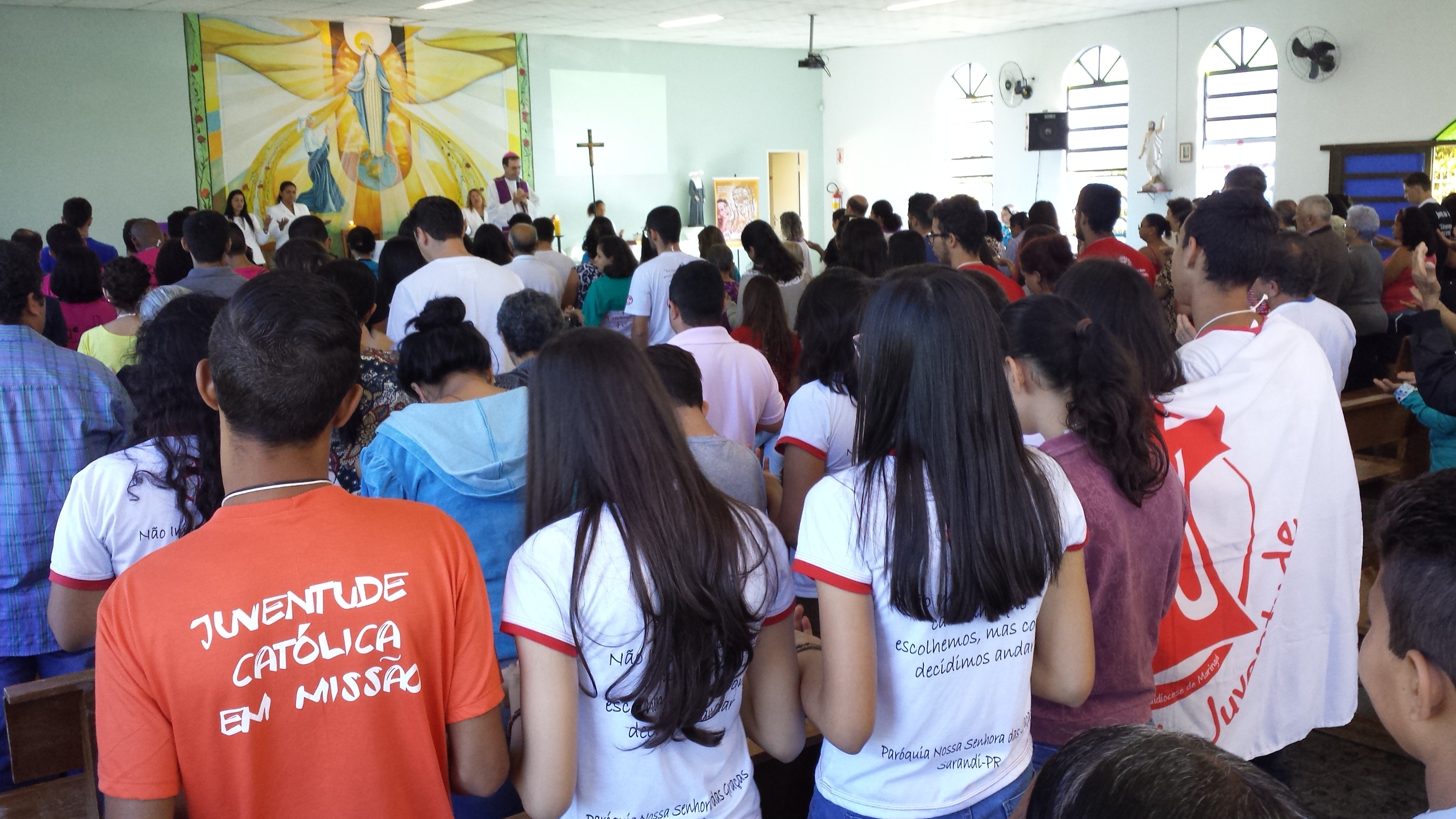 imagem Pastoral da Juventude realiza encontro e missão na Santa Catarina de Labouré, no Jardim Ouro Cola