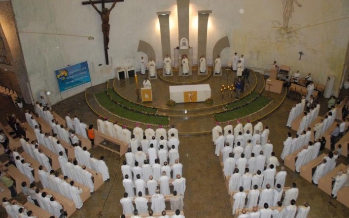imagem Pastoral Presbiteral promove curso sobre Paróquias Missionárias e Teologia do Presbiterato em Maringá