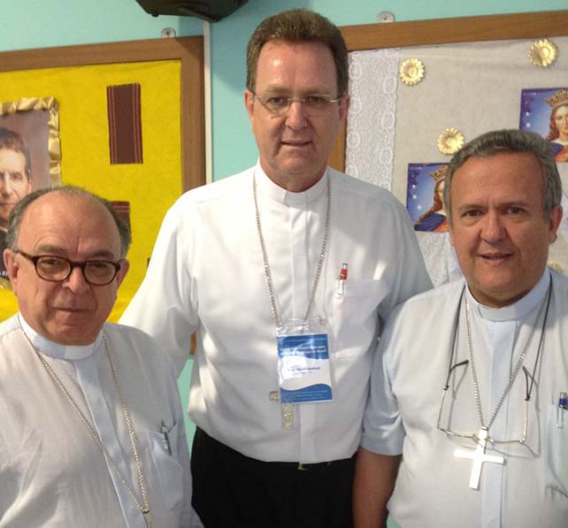 imagem Dom Anuar participa de curso de comunicação para bispos em Recife