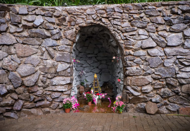 Após retorno da imagem de Nossa Senhora Aparecida, duas nascentes são identificadas na gruta do Parque do Ingá
