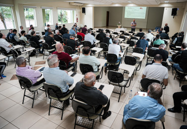 Formação permanente do clero fortalece a missão evangelizadora diante dos desafios da cultura digital