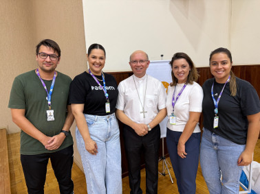 Pascom da Arquidiocese de Maringá participa do 15º Encontro Regional do Paraná